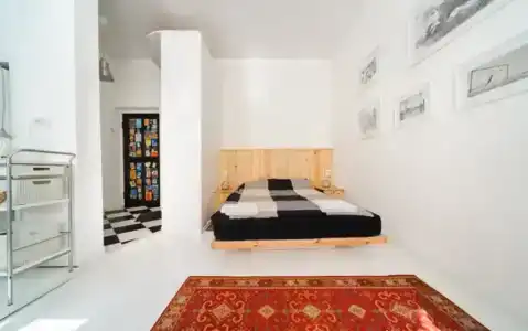 Julia Студио - 1