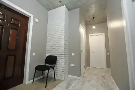 Квартиры на Поповича 8 - 18