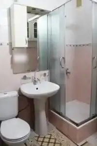 Sverdlova 84 Home - 3