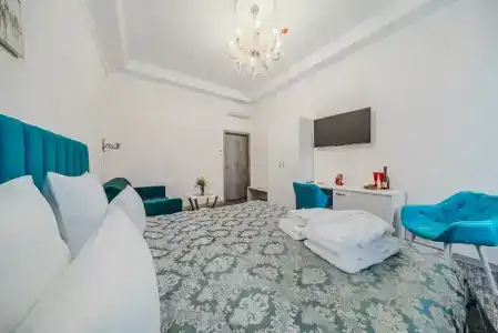 Виктория - 107