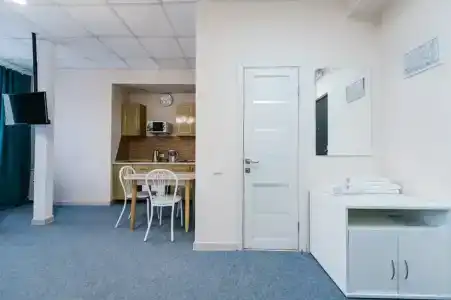 Декабрист Серова 30 - 185