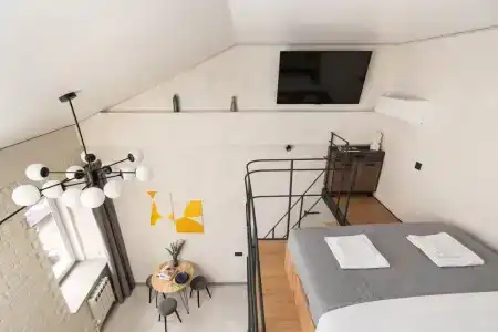 ULOO LOFT - 18