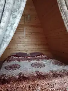 Гостевой дом с видом на пруд и горы - 2