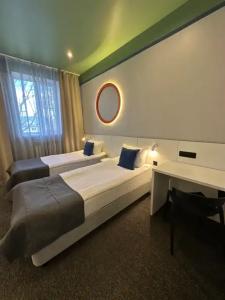 Greenfeel - 120