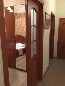 У метро Сходненская - 0