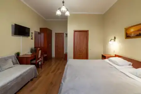 Демократ на Некрасова 58 - 193