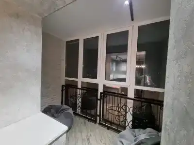 Аврора, Роза Люксембург, 33 - 7