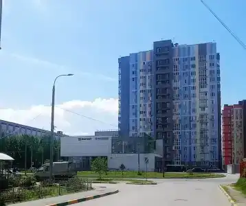 на проспекте Молодежный - 10