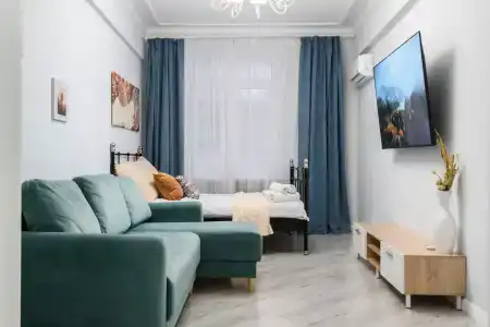 Квартиры на Парижской Коммуны 4 - 4
