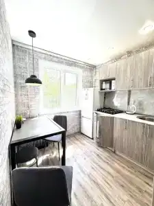 2 х комнатная квартира-лофт в центре - 16