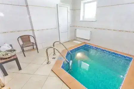 Коттедж Белый Домик у Пруда - 6