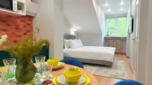 Квартиры на К.Маркса 5 - 77