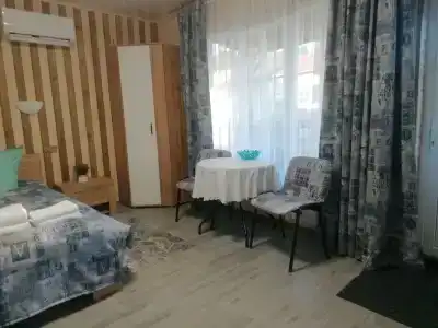 Домик у озера - 12