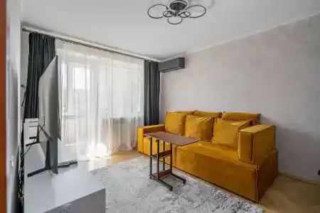 Квартиры на Максима Танка 16 - 51