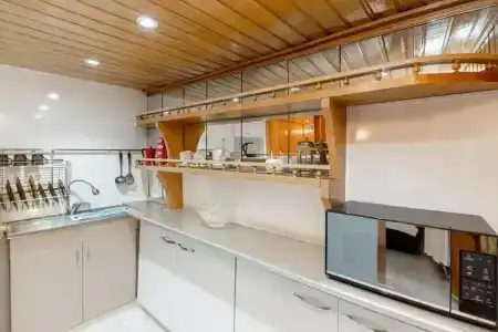 BHM Hostel - 11