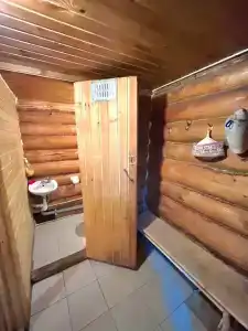 Бревенчатый дом с баней и мангалом - 22