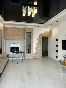 Аpartments on the square 365