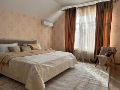 Два пентхауса и резиденция Людовика XIV - 1