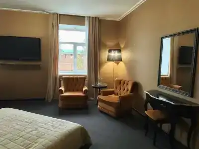 Minin Apts - 6