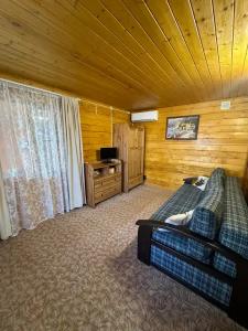 Азовский причал - 5