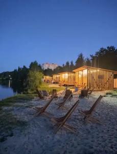 Молодежный проспект - 17