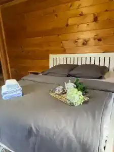 Уютный коттедж с камином - 14