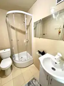 У Анжелы - 78