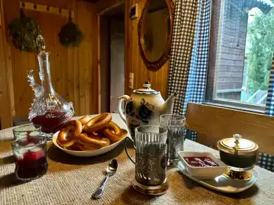 Шартруз Красное - сад, веранда и баня - 70