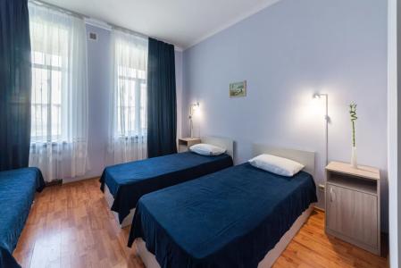 Демократ на Некрасова 58 - 207