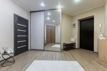 Квартиры на Парижской Коммуны 4 - 347