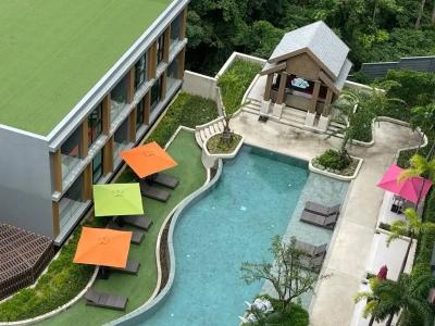 Mida Grande Resort Phuket Sha Plus - 12