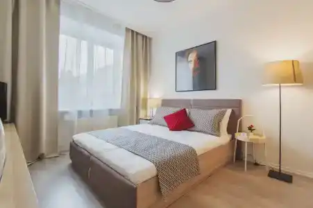 GM 2 rooms flat Patriarshie view - 18