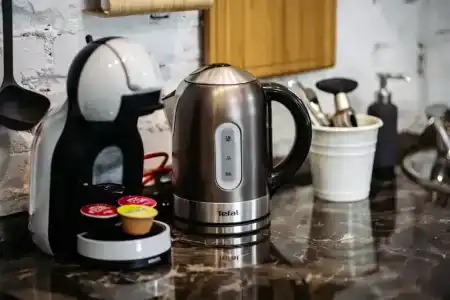 City  - Deluxe room - 8