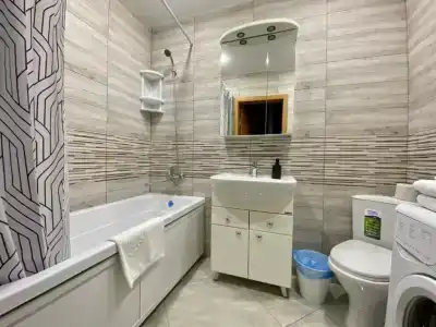 Видовые апартаменты на Комарова 8 - 8