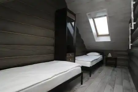 Коттедж бревенчатый - 12