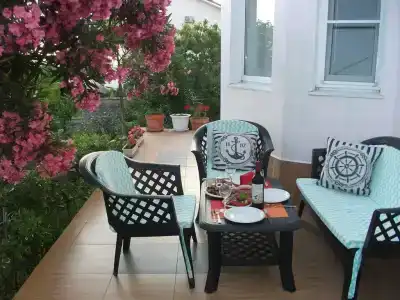 Уютные апартаменты в частном доме с террасой с видом на море - 36