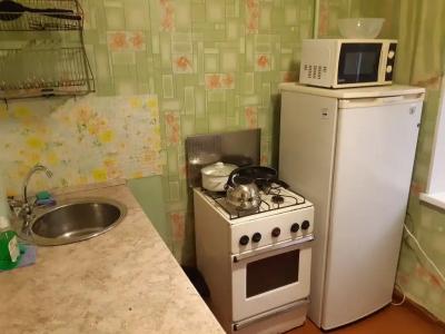 Квартира 2-х комнатная Гагарина 1 линия 9 - 14