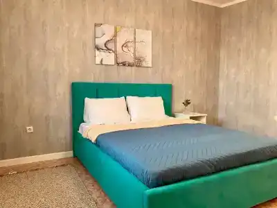 Видовые апартаменты на Комарова 8 - 1