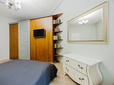на Рубинштейна, 25 - 530