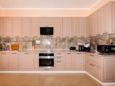 Большой дом для большой семьи - 9