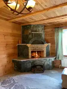 Уютный коттедж с камином - 1