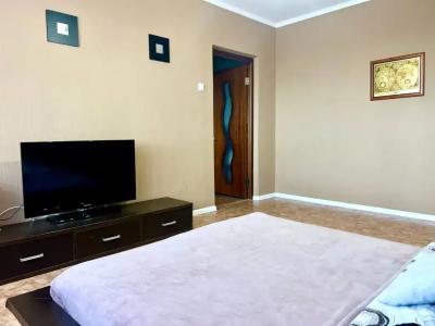 Гагарина 9 - 18