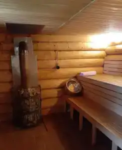 Уютный гостевой дом с баней на берегу озера - 17