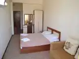 Трёхместный номер с балконом