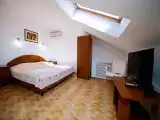 Двухместный номер с 1 кроватью в мансарде
