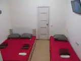 Двухместный номер с 2 отдельными кроватями семейный, двуспальная + односпальная кровати