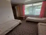 Трёхместный номер улучшенный с видом на горы