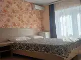 Четырёхместный номер комфорт с балконом и видом на горы 24