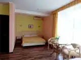 Четырёхместный номер стандарт с балконом