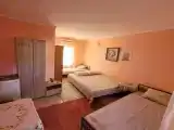Четырёхместный номер эконом с видом на горы